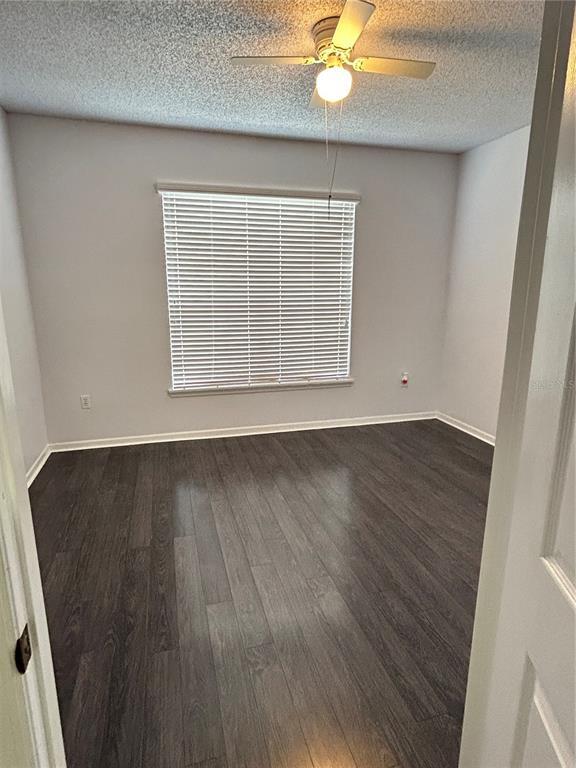 Building Photo - 8300 Elm Park Dr