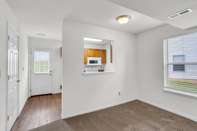 Building Photo - 3513 Delmar Ct