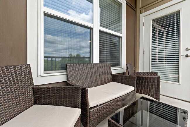 Building Photo - 164-172 Cherry Street-SI ID1273596P