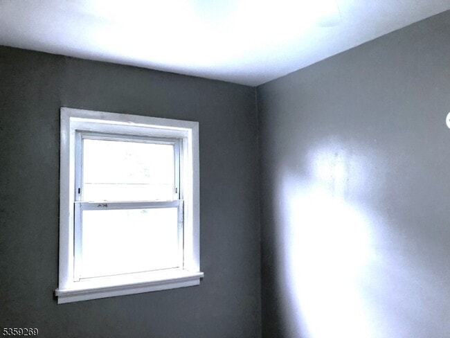 Building Photo - 1303 W Baltimore Ave