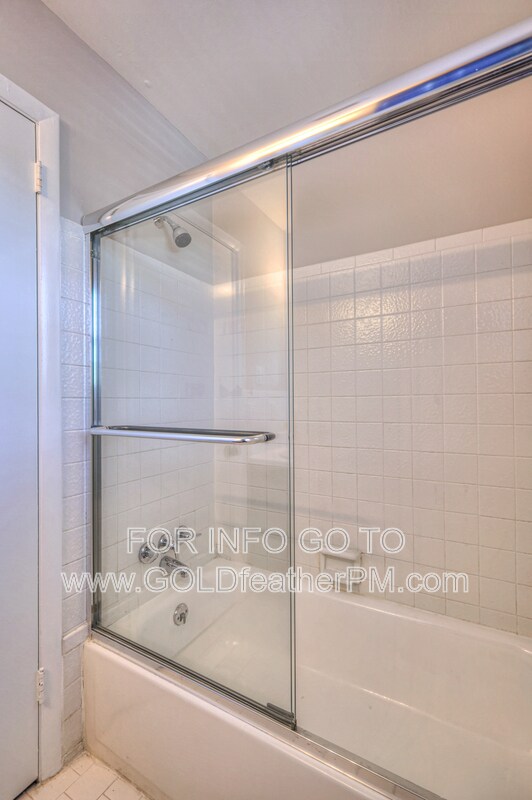 Building Photo - 109 Harrow Ct