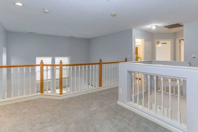 Building Photo - 119 Brassie Dr