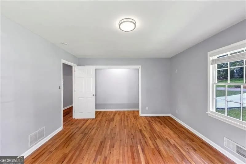 Building Photo - 1677 Wayland Cir NE