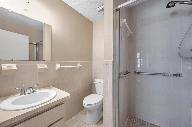 Building Photo - 6632 Hickorywood Ln