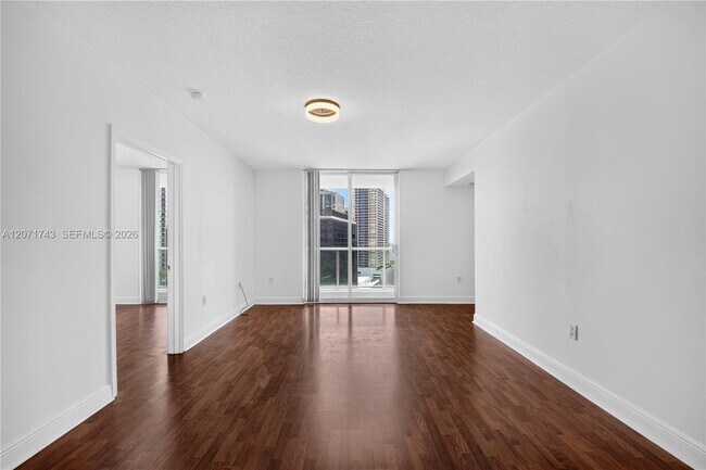 Building Photo - 1250 S Miami Ave