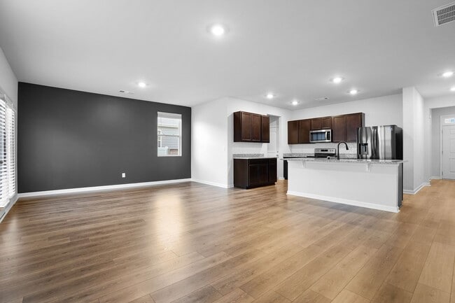 Building Photo - 126 Stammer Farms Blvd