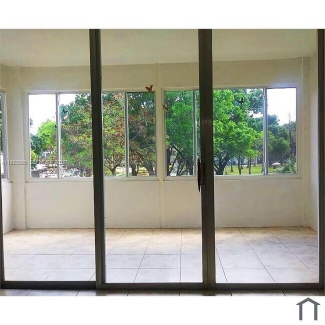 Building Photo - 2998 NW 48th Terrace