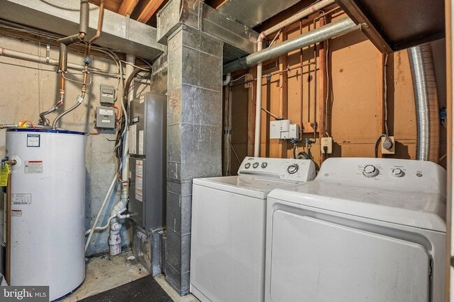 Building Photo - 8134 Aspenwood Way