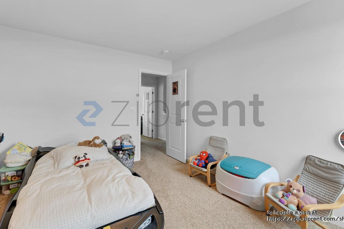 Building Photo - 147 N Ranney Way