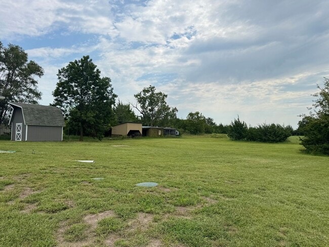 Building Photo - 3655 Apel Rd