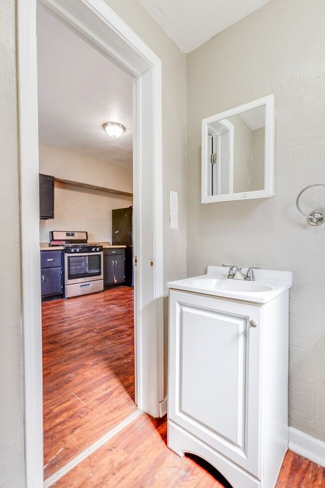 Building Photo - Available JULY 2026 - Spacious 3 Bedroom, 1.5 Bath w/ City Views!