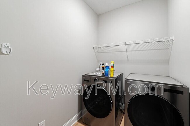 Building Photo - 839 Speckled Teal Path