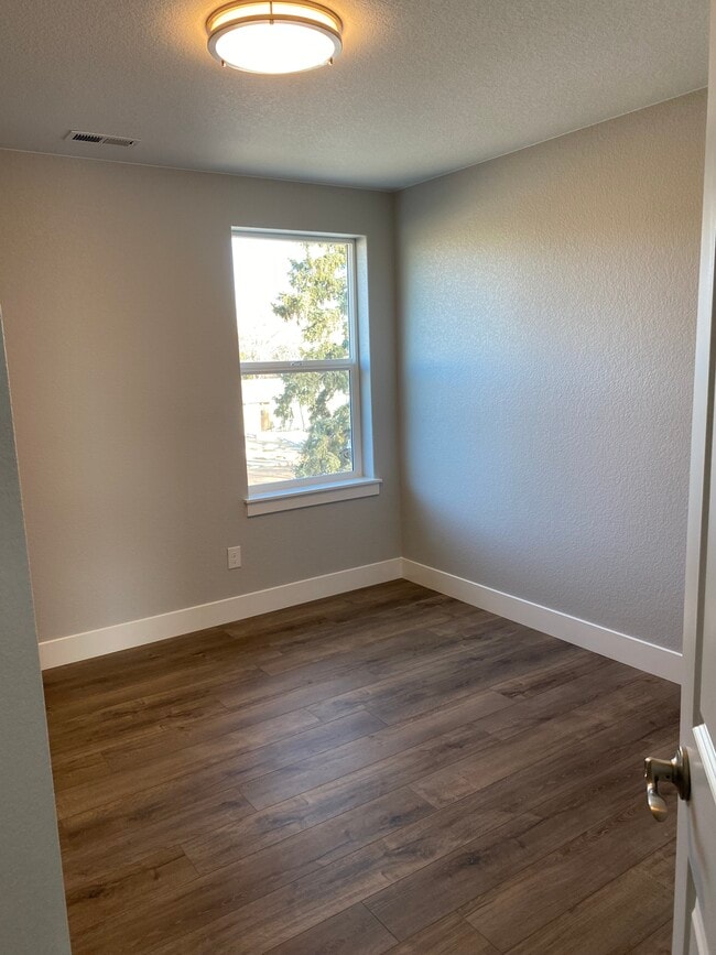 Second Bedroom - 1130 Swope Ave