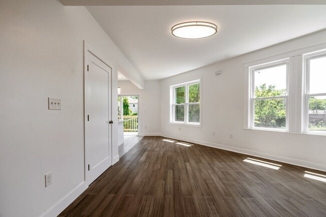 Building Photo - 82 Ballou Ave