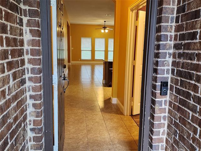 Building Photo - 1108 Longhorn Drive