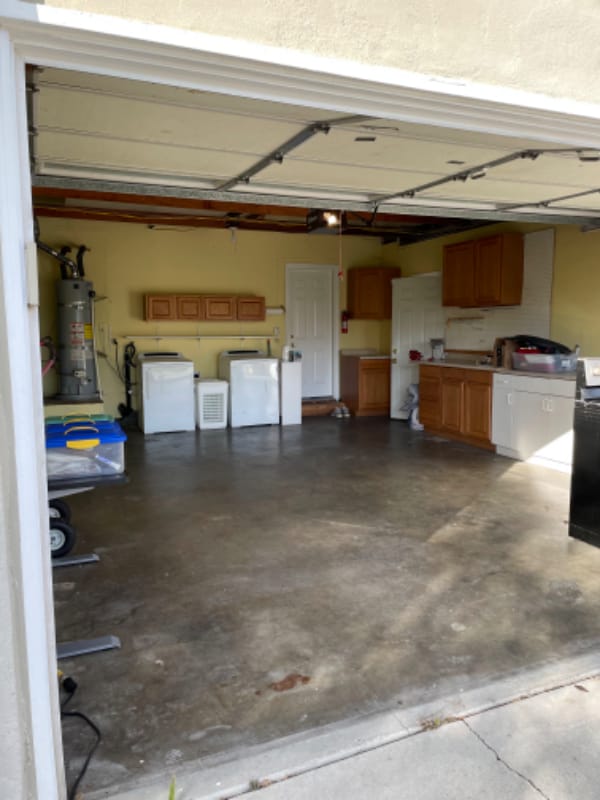 Building Photo - 2715 Cunningham Ave