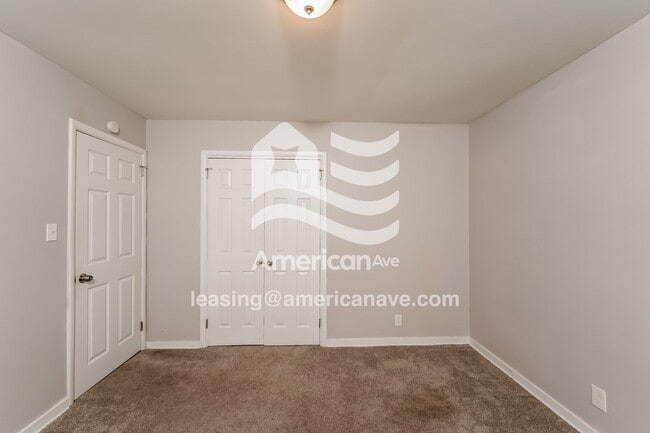 Building Photo - 6272 Spraul Ave