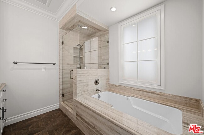 Building Photo - 201c Avenue A