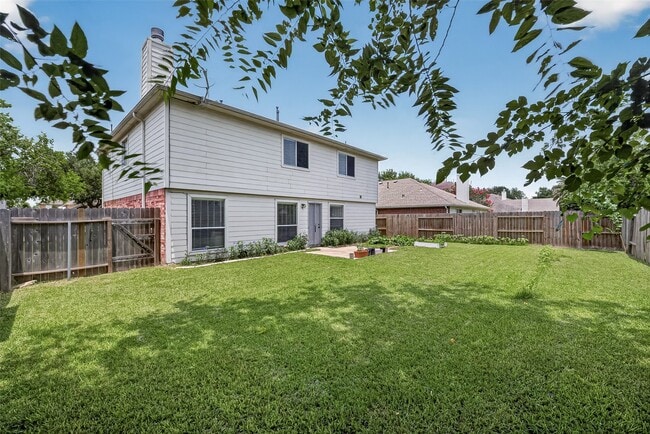 Building Photo - 9710 Berkshire Trce