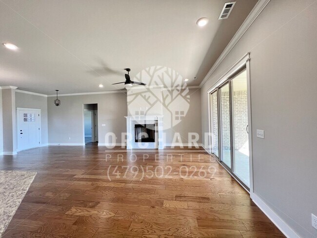 Building Photo - Tontitown- Single-Family Home- Beautiful Blakely Plan