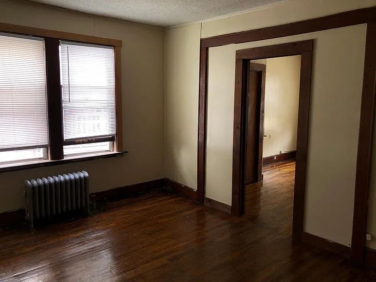 Building Photo - 86 Winthrop St