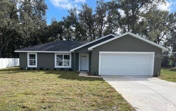 Building Photo - 3/2 Home Convenient to Ocala and Belleview