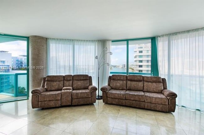 Building Photo - 6000 Indian Creek Dr