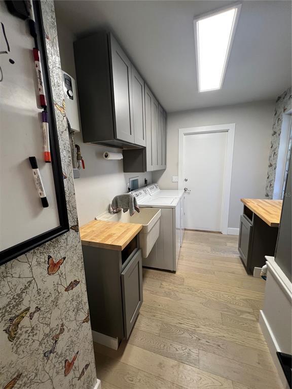 Building Photo - 2821 Coral Way