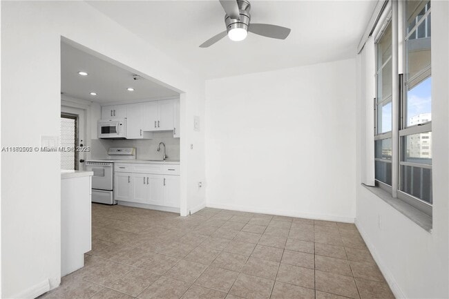 Building Photo - 7735 Abbott Ave
