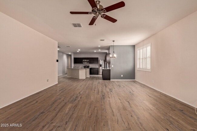 Building Photo - 10623 E Sunflower Ct