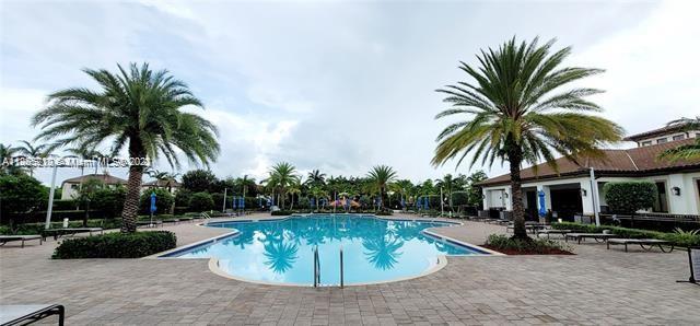 Building Photo - 355 NE 37th Terrace