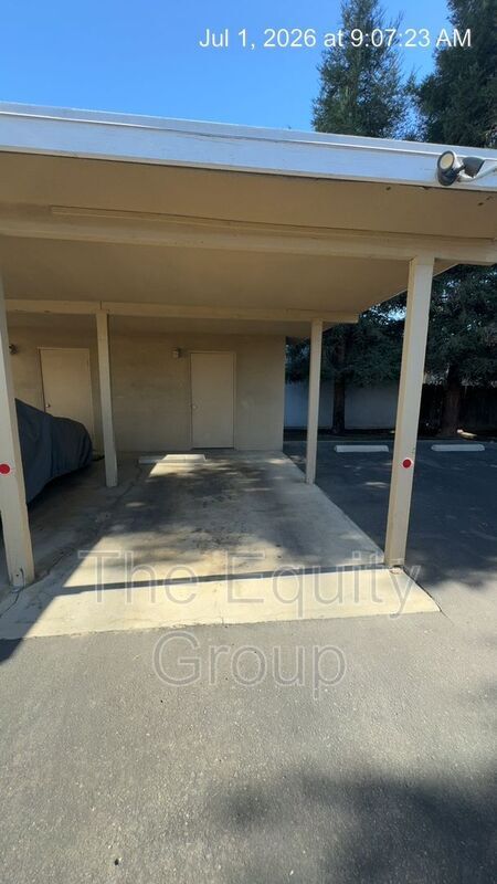 Building Photo - 2728 S Sallee Ct