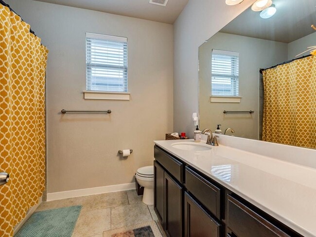Building Photo - 16101 McAloon Way