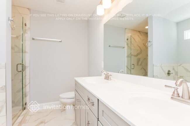 Building Photo - 354 Green Hills Dr