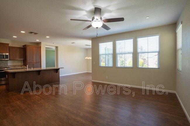 Building Photo - 7048 Greenford Way