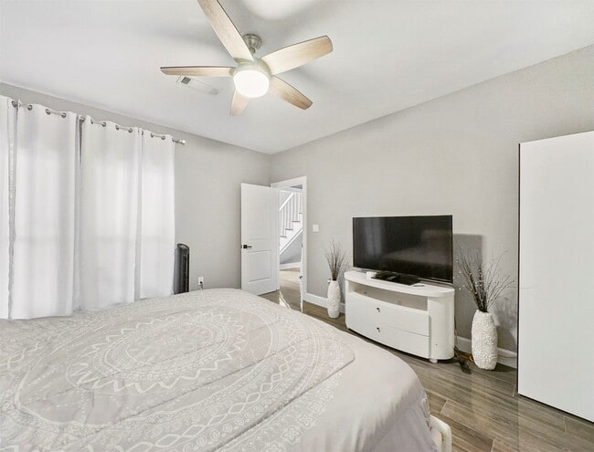 Building Photo - 15137 Kimberley Ct