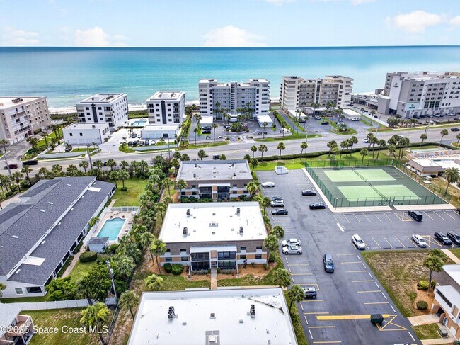 Building Photo - 2700 N Hwy A1A