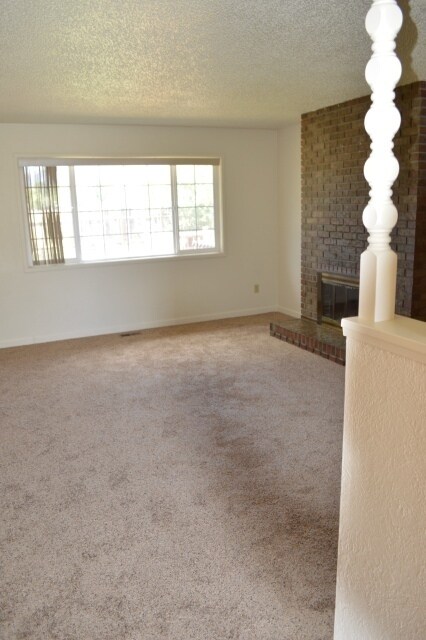 Building Photo - 5505 Sturdivant Ave