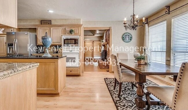 Building Photo - 1408 Fox View Ct
