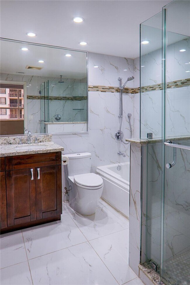 Building Photo - 10185 Collins Ave