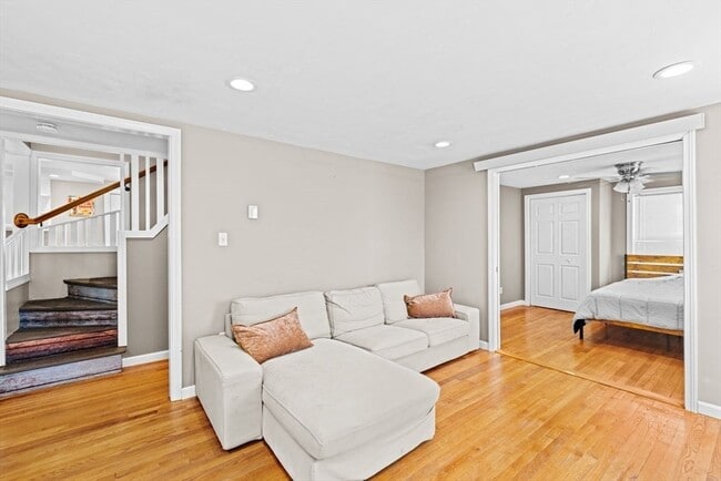 Building Photo - 15 Packard Ave