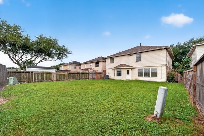 Building Photo - 16111 Soaring Eagle Dr