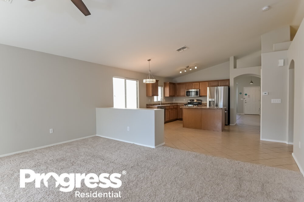 Building Photo - 6737 W Greenland Ct