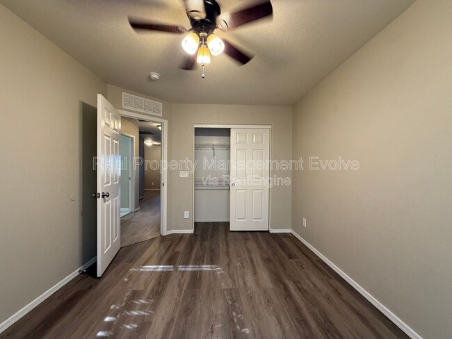 Building Photo - 12334 W Turney Ave