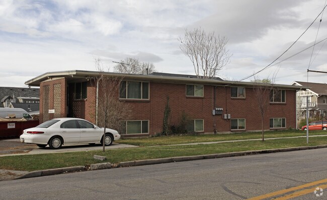 Building Photo - 88 E St