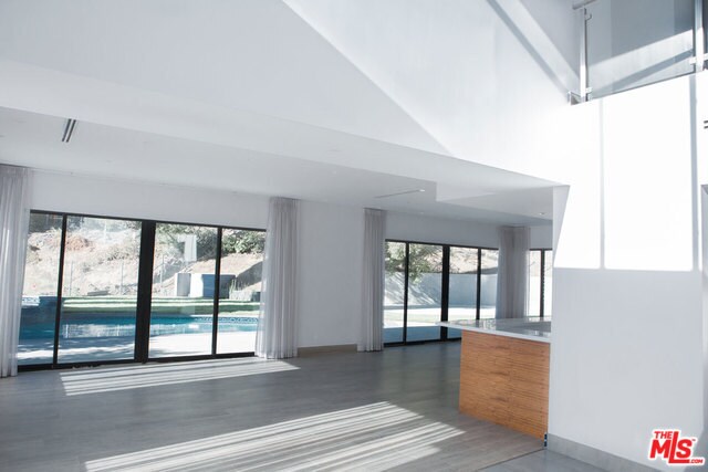 Building Photo - 11200 Dona Lola Dr