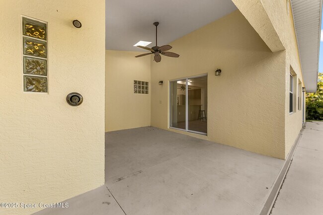 Building Photo - 2917 Rollins St