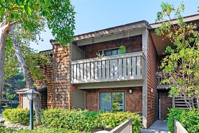 Building Photo - 33852 Del Obispo St