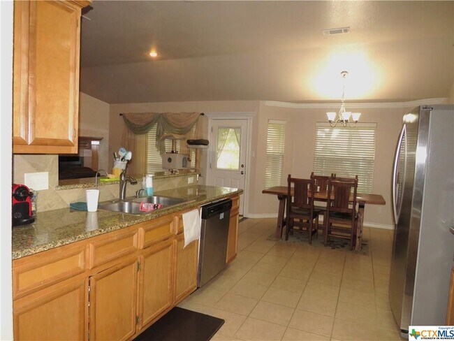 Building Photo - 4705 Bear River Trl