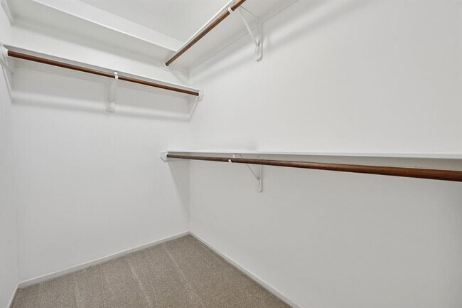 Building Photo - 3346 Birch Creek Dr